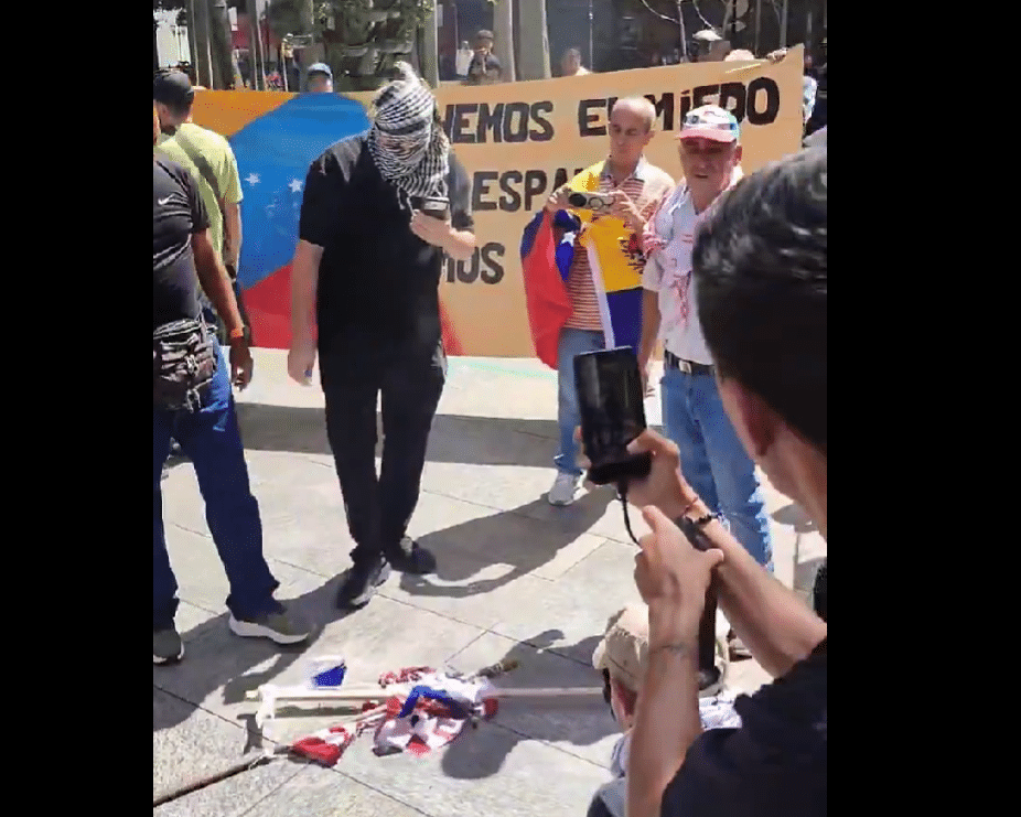 Chavistas radicales protestan y rechazan diálogo convocado para el 1 de agosto – Efecto Cocuyo