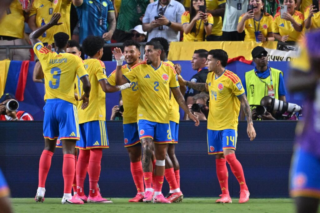Colombia avanza a los octavos del Mundial con triunfo por la mínima ante Ghana