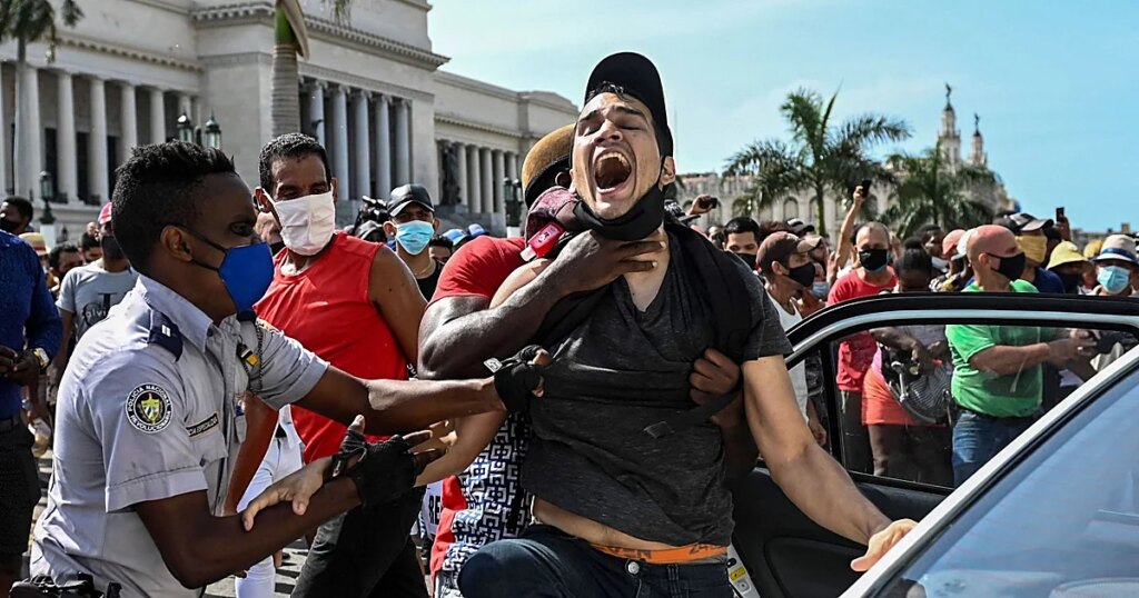 Cuba a cinco años del 11-J: la revolución fallida que amenaza a un régimen en ruinas