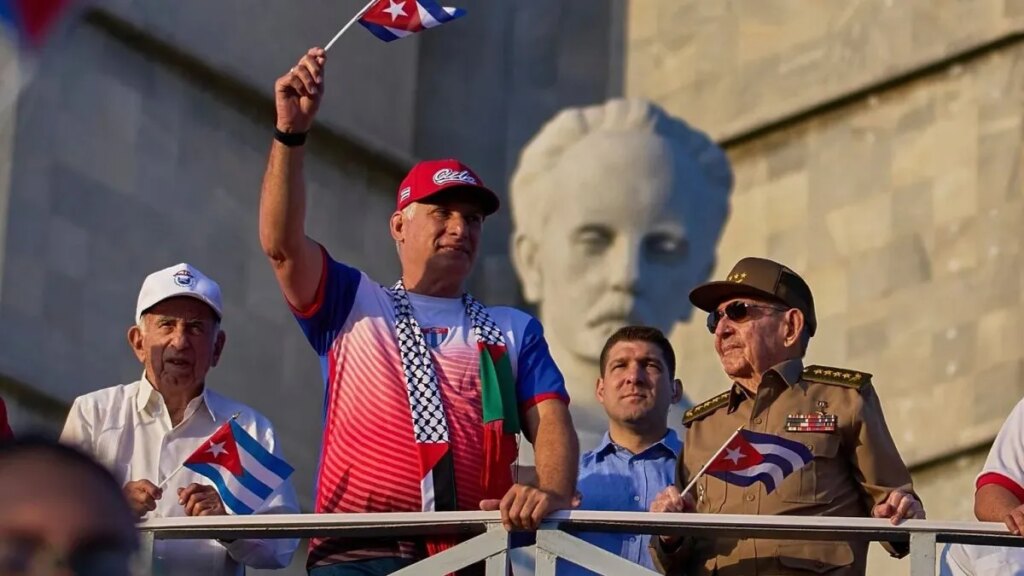 Cuba aprueba dos nuevos decretos ley para avanzar en su reforma económica