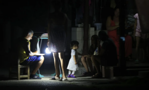 Cuba restablece de forma progresiva su red eléctrica