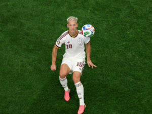 Dani Olmo prioriza el campeonato sobre la racha invicta de España