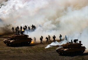 De paria a aliado regional: Erdogan quiere ser el muro de la OTAN, pero sus armas rusas son un problema | elmundo.es