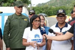 Delcy Rodríguez: Se recuperó en un 96% el servicio eléctrico en La Guaira