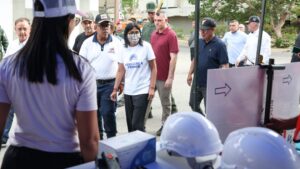Delcy Rodríguez evalúa labores de recuperación de infraestructura crítica en el sector Macuto