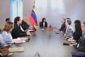 Delcy Rodríguez pide a Carlos III la liberación del oro venezolano en el Banco de Inglaterra – Efecto Cocuyo