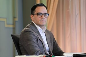 Delcy recicló a una de sus fichas para tomar el control del Banco de Venezuela