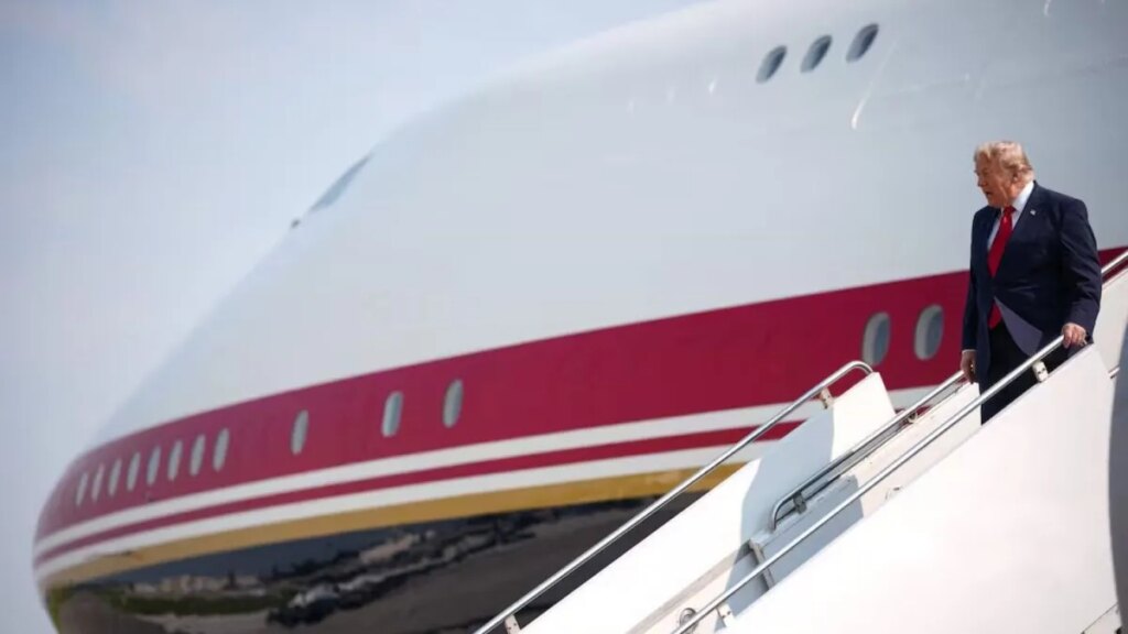 Donald Trump estrenó el nuevo Air Force One donado por Qatar desafiando las fuertes críticas