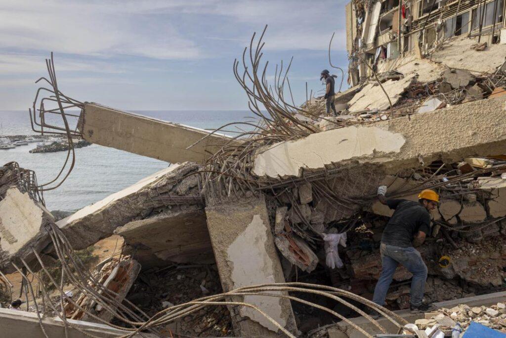Dos semanas del doble terremoto de Venezuela en cifras