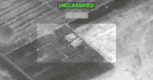 EE.UU. vuelve a atacar Irán, que responde con bombardeos a bases militares en Jordania, Kuwait y Baréin