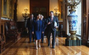 Ebrard descarta cambios en arancel efectivo para México tras resolución de Estados Unidos