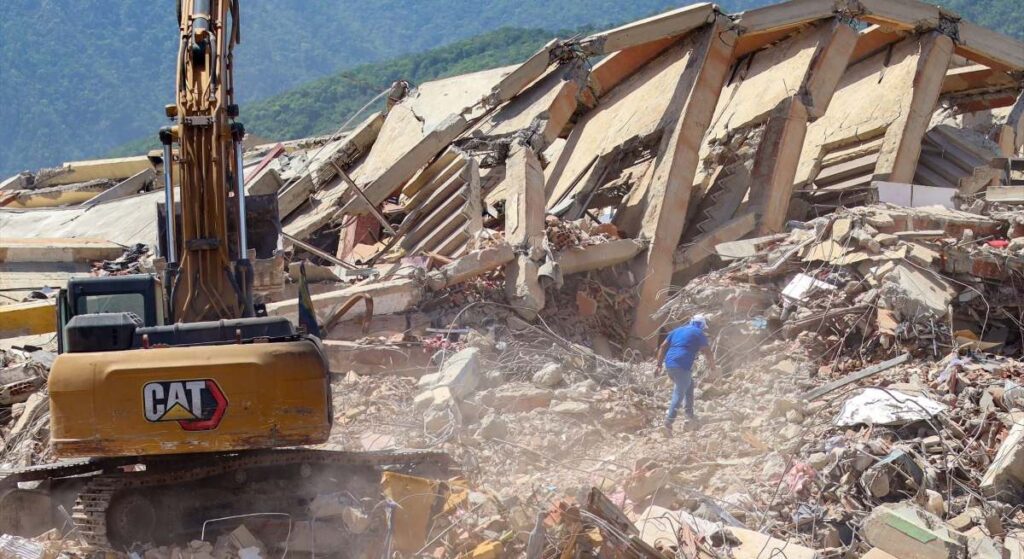 El Gobierno de Venezuela asegura que será necesario contruir 25.000 viviendas tras los terremotos