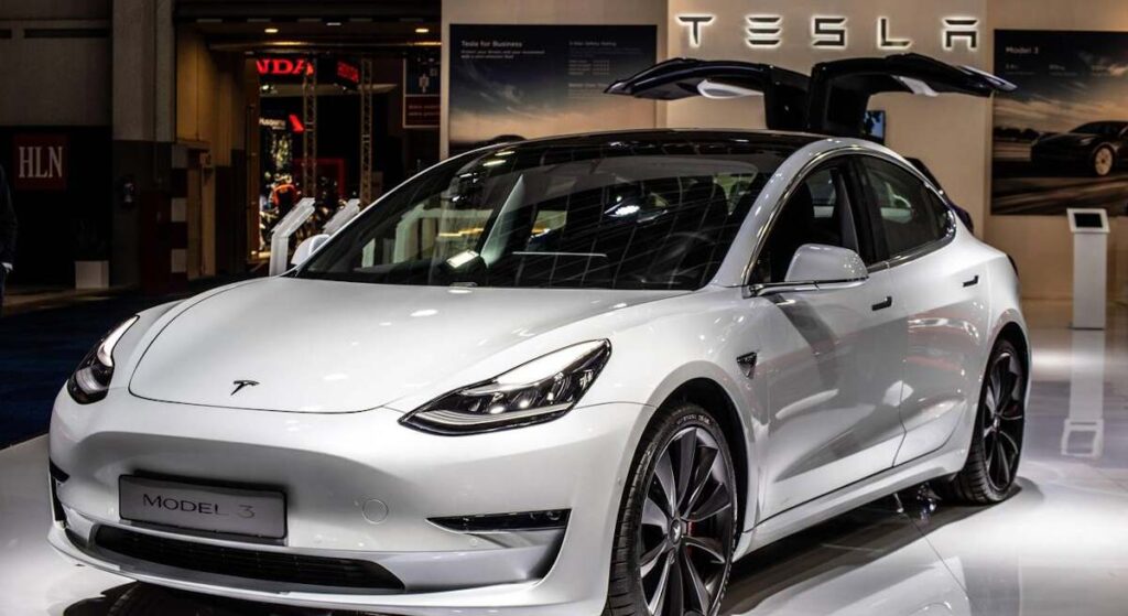 El coche eléctrico más vendido en España: con un precio desde 36.990 euros