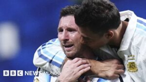 El llanto desconsolado de Messi tras lograr Argentina su épico pase a los cuartos del Mundial