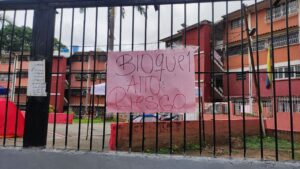 «El miedo es volver sin saber si el edificio se nos viene encima», vecinos de Catia