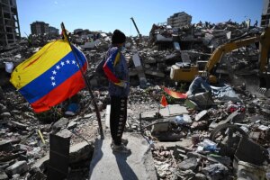 El número de muertos en los terremotos de Venezuela asciende a 3.680, 36 de ellos españoles, y hay 16.740 heridos | elmundo.es