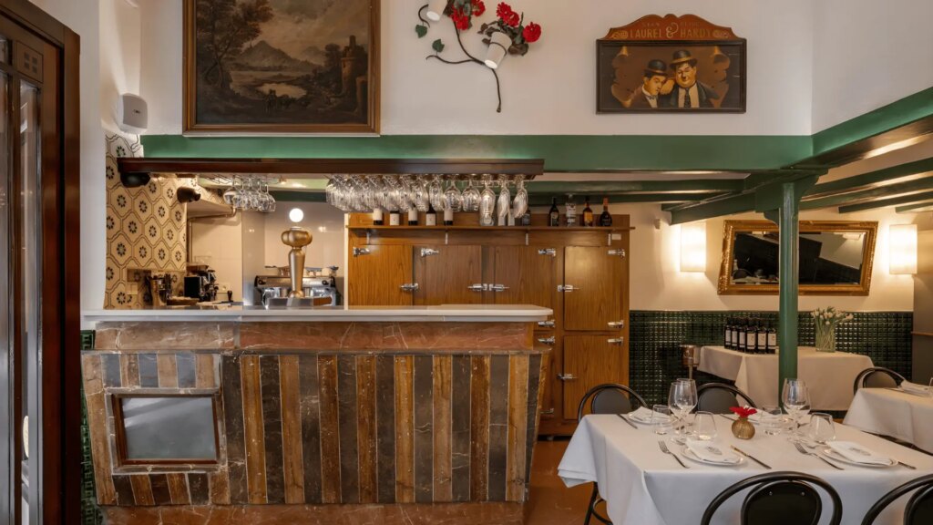El restaurante de Barcelona que va a cumplir 100 años y sirve las recetas catalanas de toda la vida por 40 euros el ticket medio