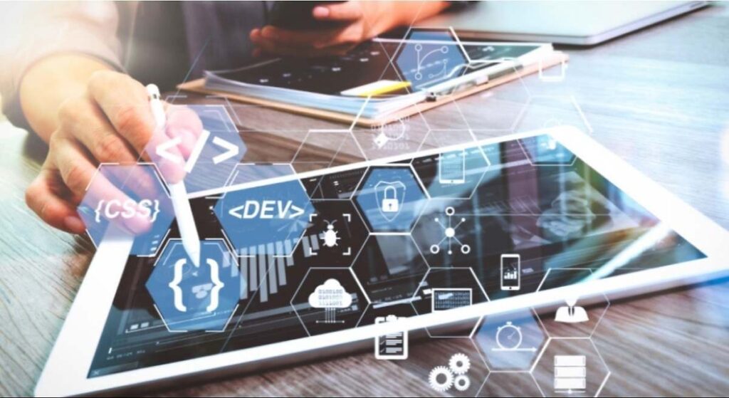 El sector de la tecnología crece en Aragón: gana peso en empleo y volumen de negocio pero hay retos por delante