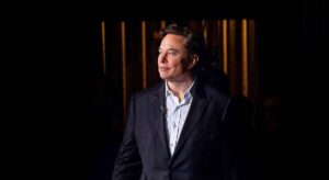 Elon Musk afirma que, en 10 a 20 años, el trabajo será opcional y el dinero dejará de ser relevante gracias a…