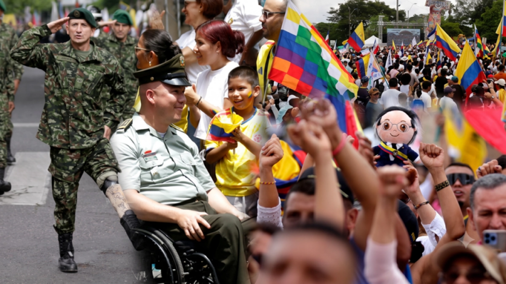 Entre aplausos en la Sexta y marchas en el oriente: radiografía de un 20 de julio pacífico pero con retos en el Valle del Cauca