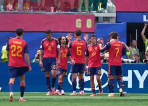 España golea a Austria y sella su pase a octavos con una exhibición de Oyarzabal