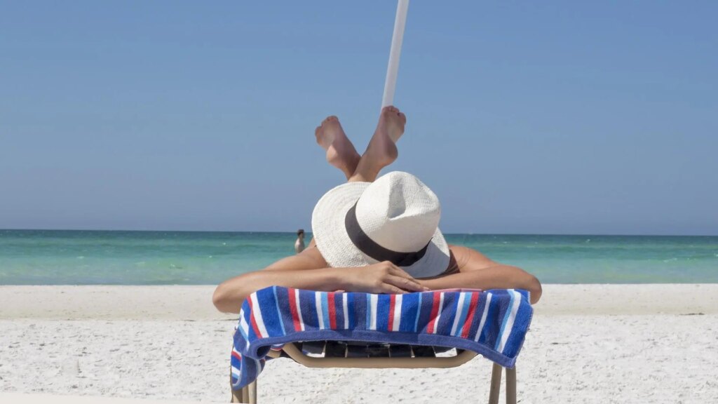 Esta web calcula el tiempo que puedes estar al sol sin quemarte según tu piel y la crema solar que usas
