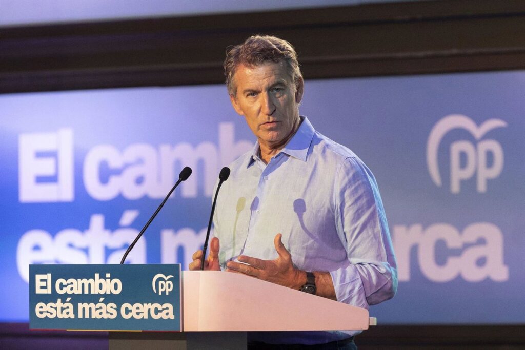 Feijóo activa el calendario electoral: proclamará en julio a los candidatos a alcaldías y en septiembre a los de CCAA