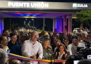 Gobernador Luis Caldera entrega totalmente rehabilitada