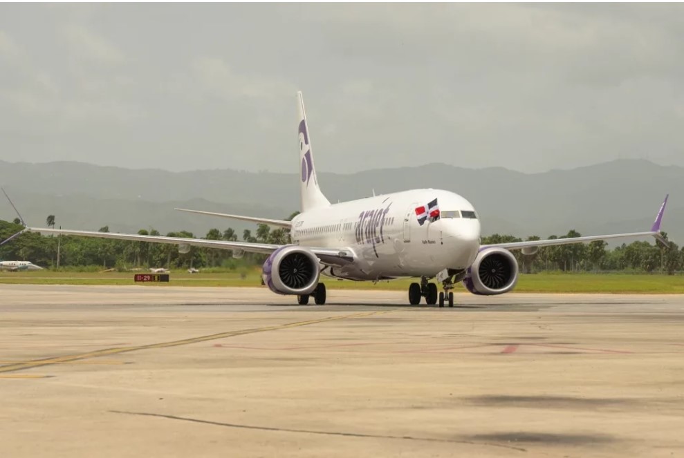 Gobierno dominicano y aerolínea Arajet transportan asistencia humanitaria a Venezuela