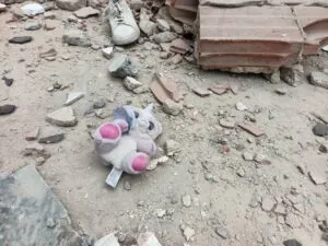 Gobierno reporta 2645 fallecidos y 12.000 heridos por doble sismo