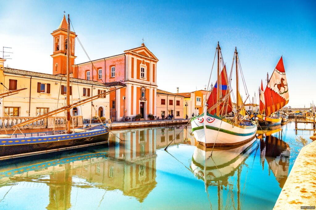 Guía Turística de Cesenatico: Historia, Playas y el Encanto del Puerto de Leonardo da Vinci