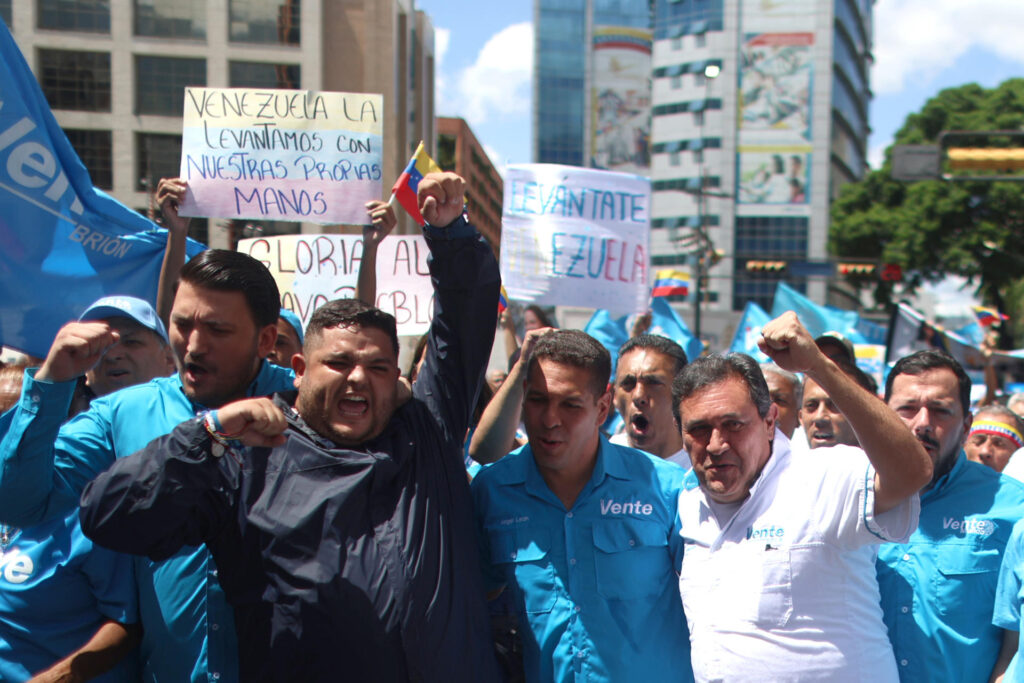Henry Alviárez: Esta negociación no es para ganar tiempo, es para que haya una transición real