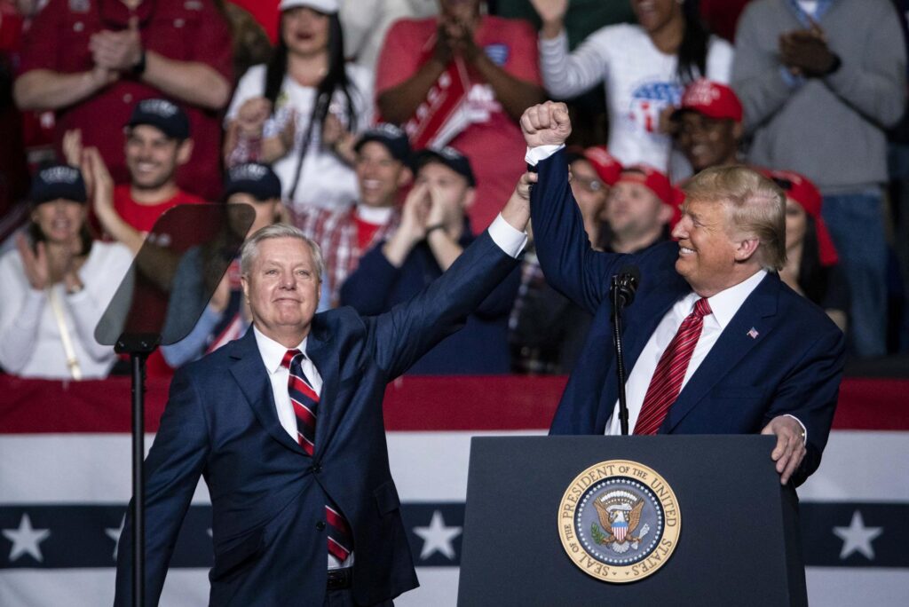 Hermana del fallecido senador Graham completará su mandato en el Senado a petición de Trump