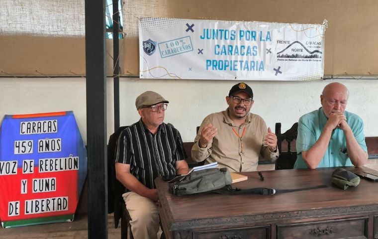 Desde lo alto de La Pastora conmemoraron los 459 años de Caracas con foro sobre historia de los terremotos en la capital