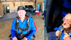 Hombre de 105 años se lanzó en paracaídas para celebrar la vida: ‘No pensé que se atrevería’