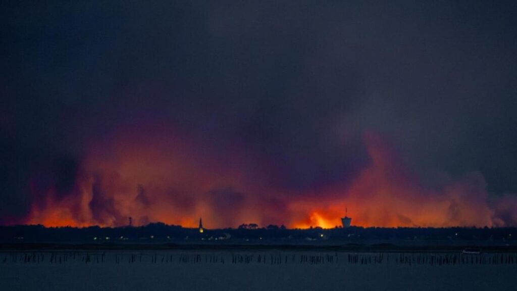 Imagen de archivo de incendio en la prefectura de Gironda (Francia).