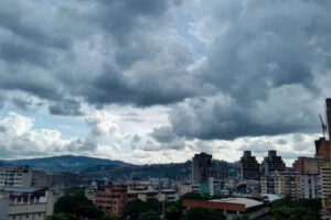 Inameh: Cielo parcialmente nublado y precipitaciones variables en buena parte del país