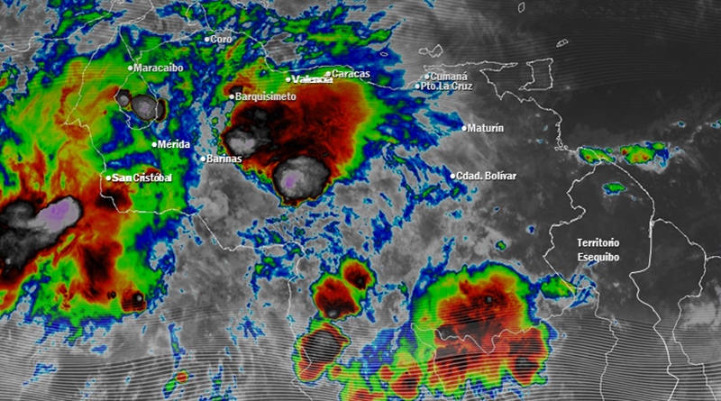 Inameh vigila tres ondas tropicales