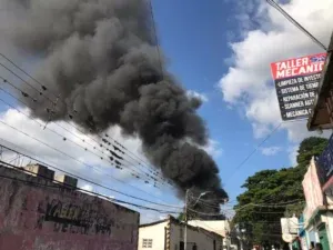Incendio en sede de Desarrollo Social de Naguanagua