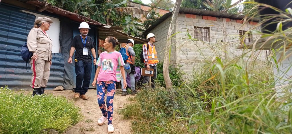 Inspectores voluntarios de la UCV se encontraron en Carayaca con terremotos sociales agravados por los terremotos de San Juan