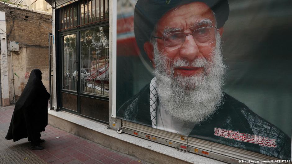 Irán: el funeral de Jamenei como demostración de poder