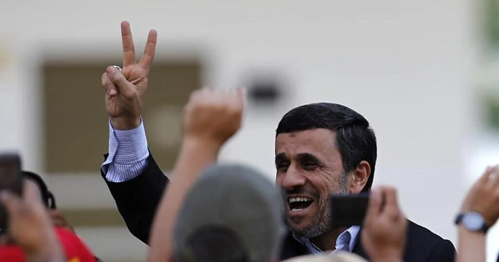 Israel armó un plan para reclutar a Ahmadinejad para que liderase un cambio de régimen en Irán