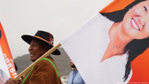 Keiko Fujimori asume el poder en Perú: ¿estabilidad por fin?