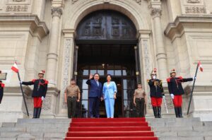 Keiko Fujimori contará con un fuerte respaldo internacional en su investidura como presidenta de Perú – AlbertoNews