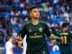 Kevin Kelsy tiene nuevo técnico en los Timbers