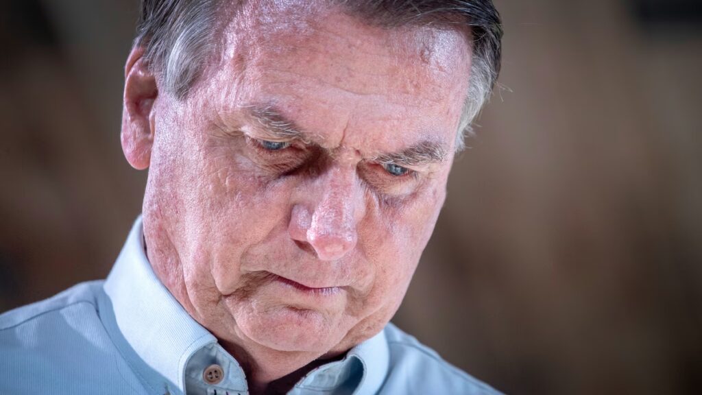 La Corte Suprema de Brasil endureció las restricciones de la domiciliaria de Jair Bolsonaro