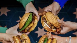 La Gloriosa lleva el sabor de las hamburguesas santandereanas al corazón de Chapinero