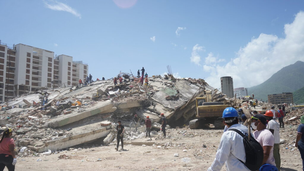 La Guaira a una semana del terremoto, la nueva realidad