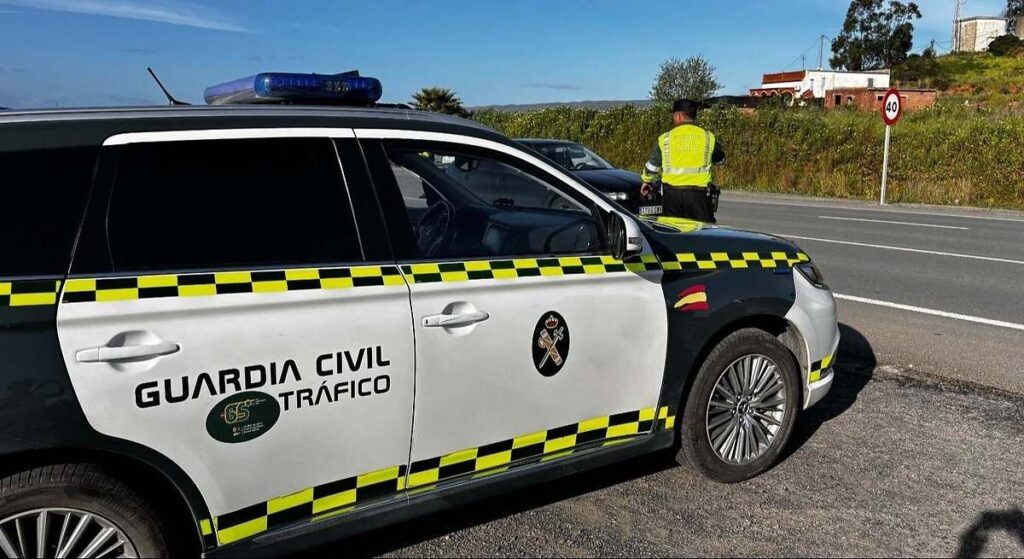 La Guardia Civil detiene a más de 15 personas por participar en carreras ilegales en Toledo: "Uno de ellos intentó atropellar a un agente"