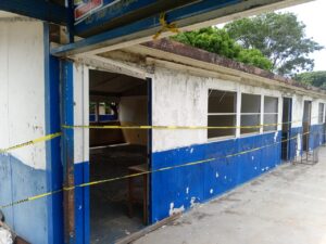 La UNEG sobrevive entre aulas clausuradas y baños colapsados